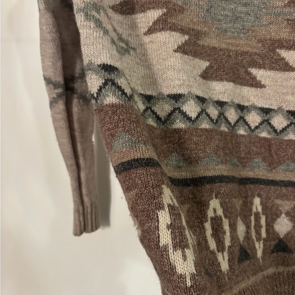 American Eagle | Women's Beige Patterned Sweater | Size XS - Picture 5 of 8